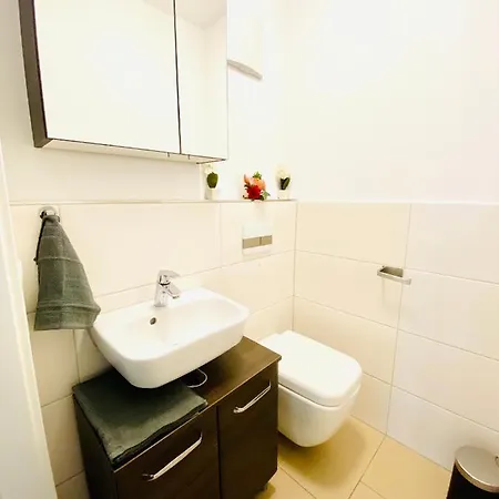 Stadt * ראסטאט